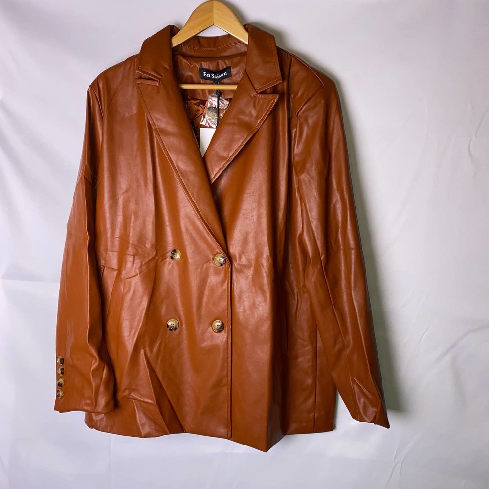 En Saison Faux Leather Blazer, L